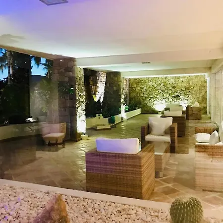 Apartamento Elegant In Del Golf, 5 Stars & Front Line Golf In Puerto Banus